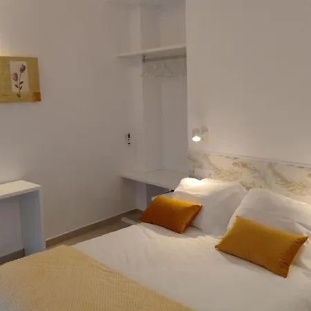 Casas Turisticas Lar Jardin - Parking Privado San Giacomo di Compostella Esterno foto